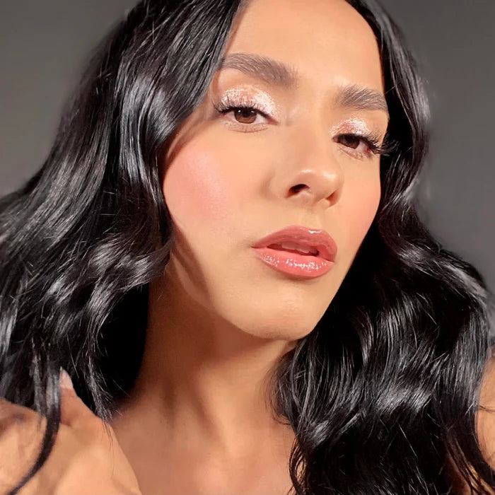 Diamond Daze Liquid Eyeshadow (Goodness - 002)