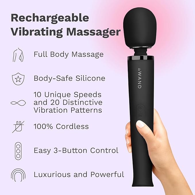 Le Wand Rechargeable Vibrating Massager in Black