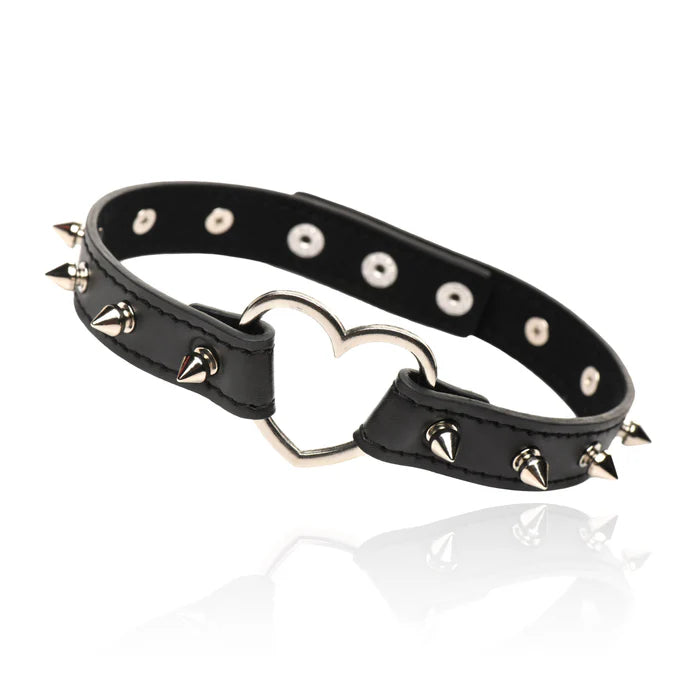 Master Series Spiked Heart Choker Black