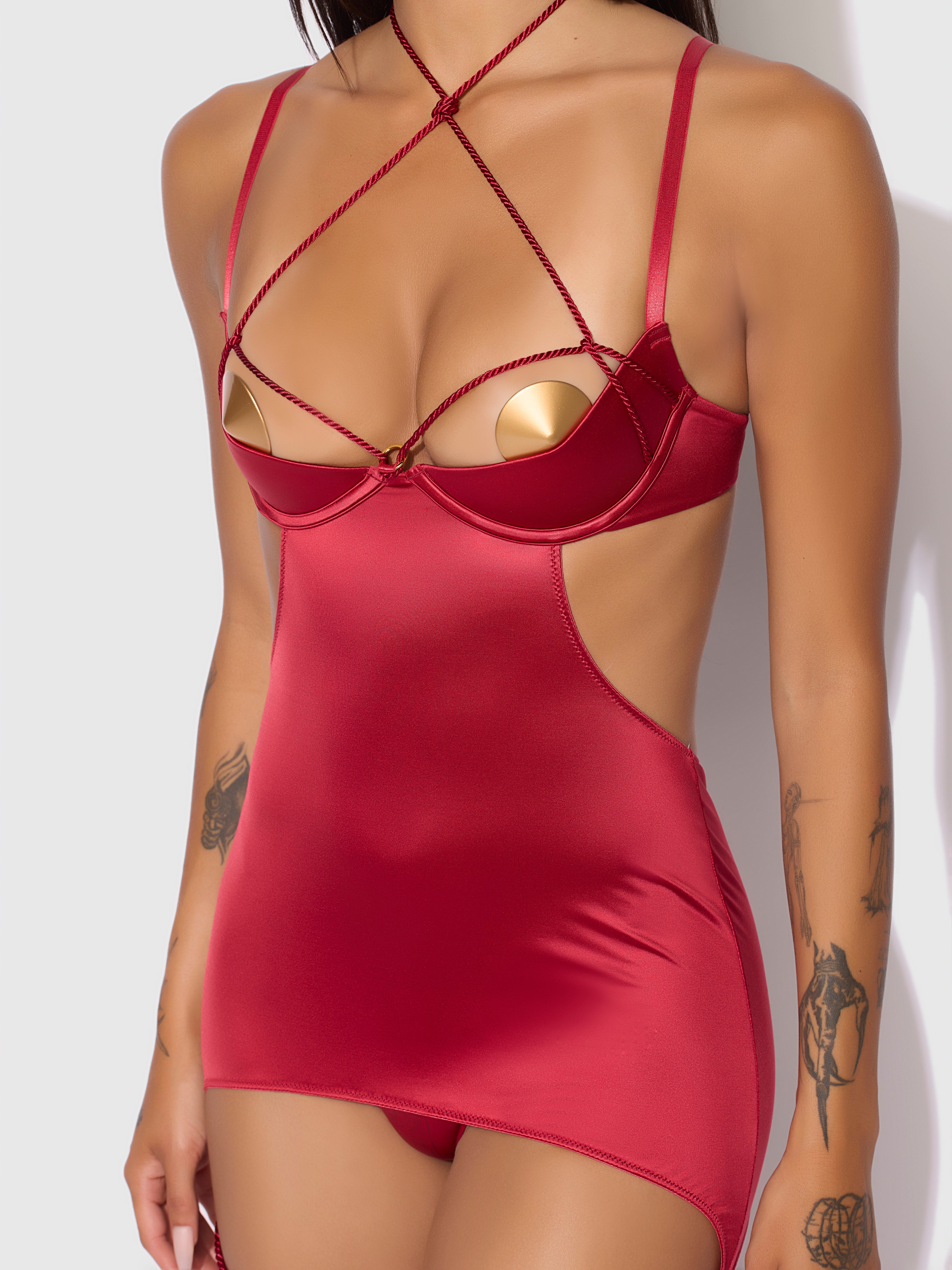 IRYNA SILKY MICRO ROPE OPEN BACK CHEMISE