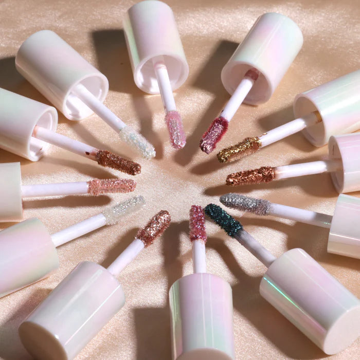 Diamond Daze Liquid Eyeshadow (Gold Star - 006)