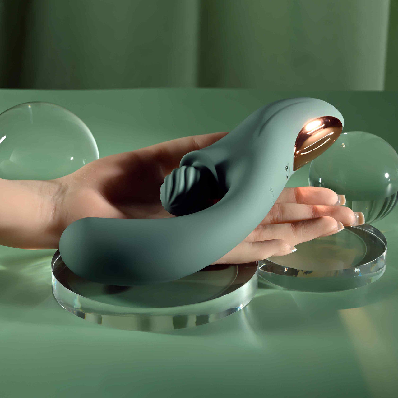 Spiral Charm Rotating Clitoral Stimulator