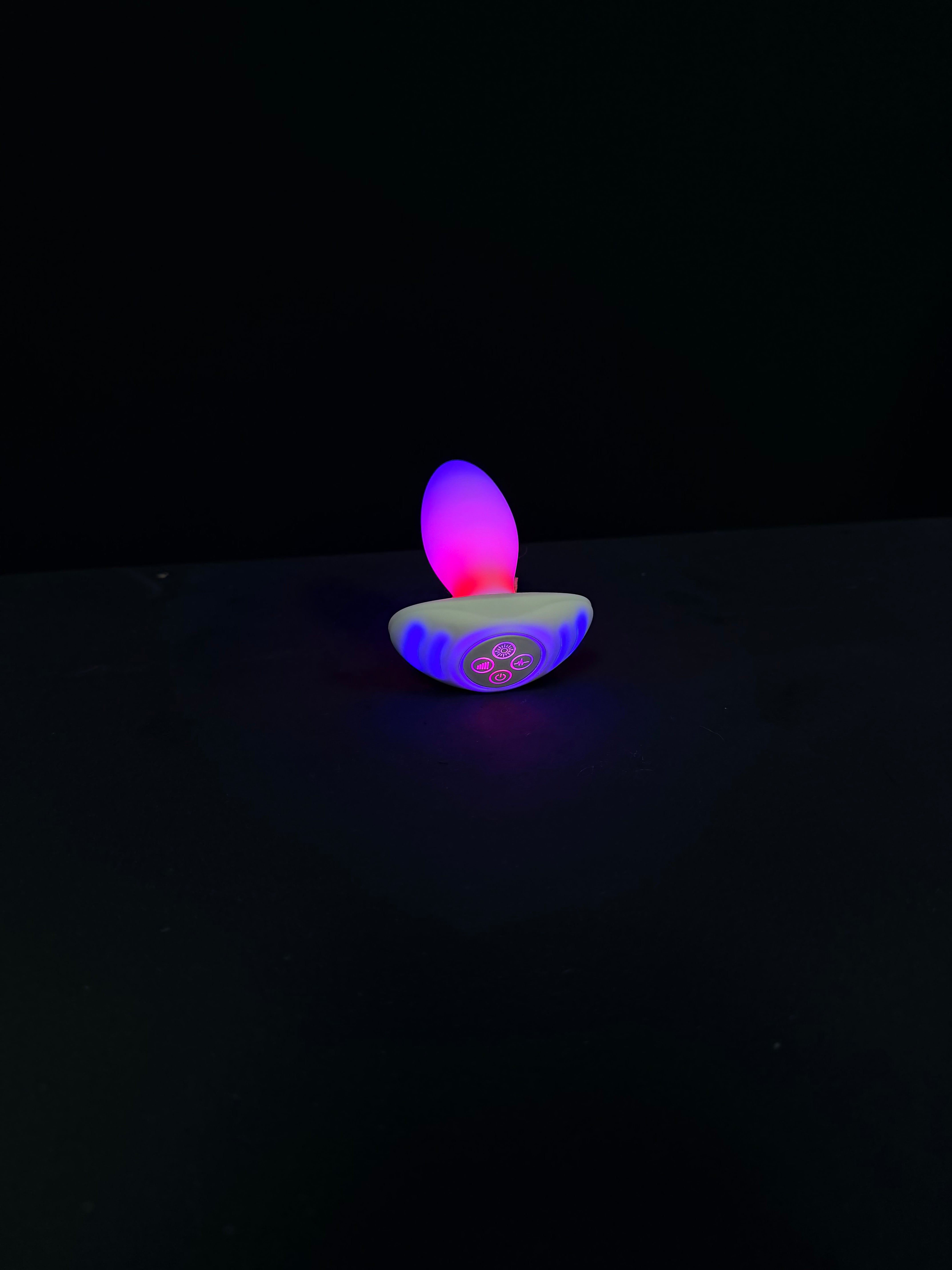 Illumination THE Plug Light up Vibrating Anal Plug