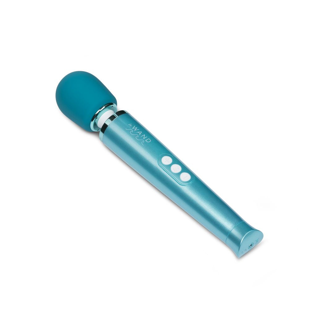 Le Wand Dive Submersible Wand Massager